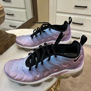 Nike Air VaporMax Plus Purple and Blue Sneakers
